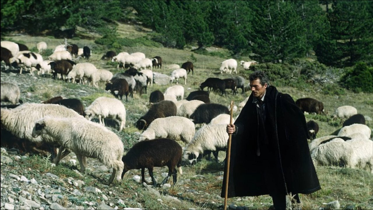 Βλάχος ποιμένας με παραδοσιακή φορεσιά